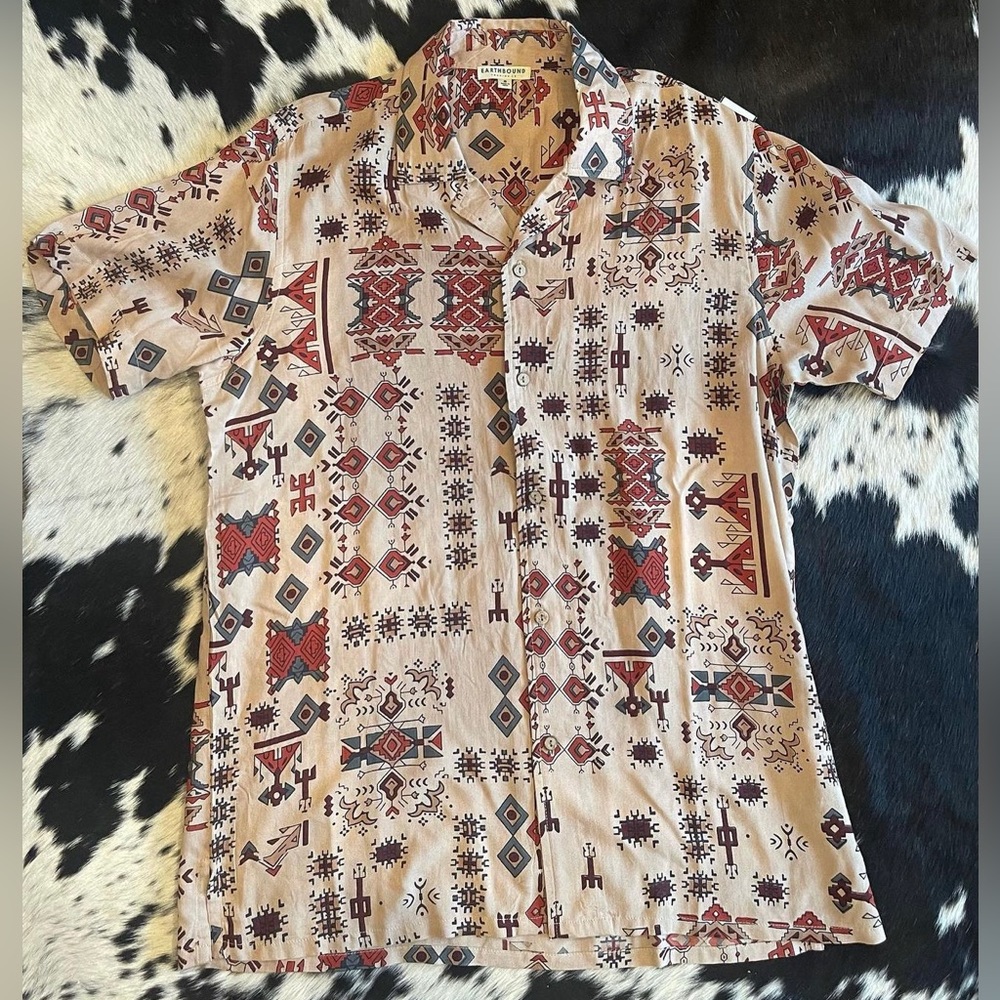 Southwestern style Earthbound button up short sleeve shirt